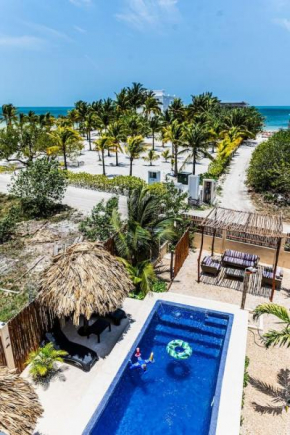 16 Guest Island Escape Holbox